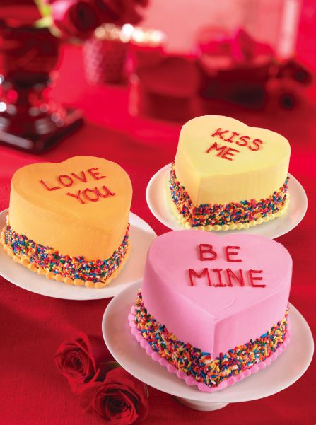 Buy/send Special Valentine Cake order online in Vijayawada | CakeWay.in