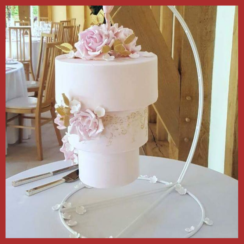 3 Tier Floral Chandelier Cake – Creme Castle